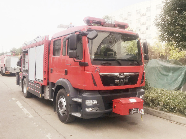 德國曼搶險救援消防車 德國曼搶險救援消防車
