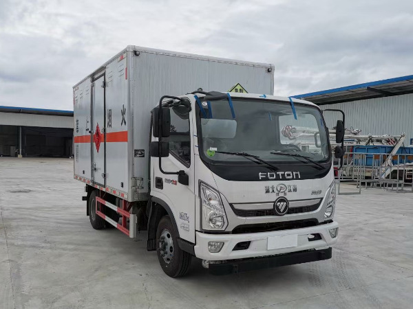 奧鈴5噸易燃液體廂式運輸車 奧鈴5噸易燃液體廂式運輸車