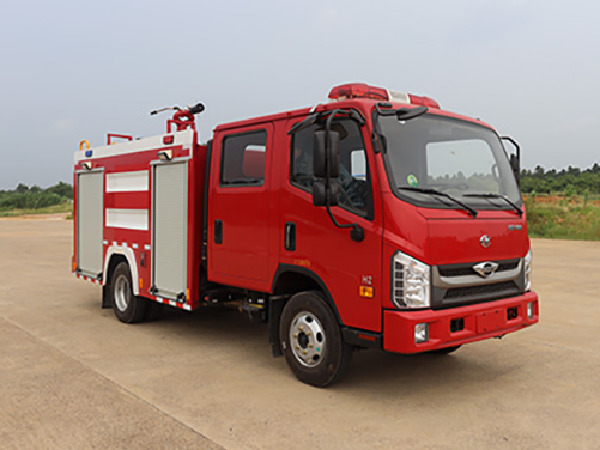 福田時(shí)代領(lǐng)航消防車