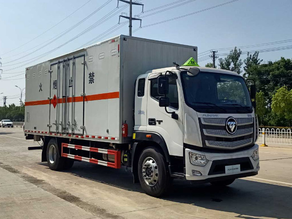福田歐航易燃液體廂式運輸車 福田歐航易燃液體廂式運輸車