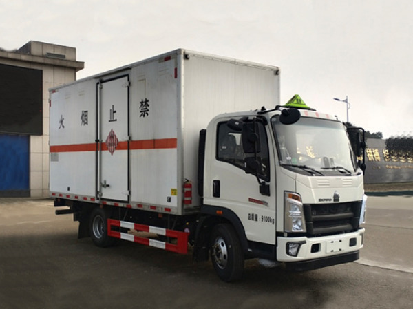 重汽悍將5噸易燃固體廂式運輸車 重汽悍將5噸易燃固體廂式運輸車