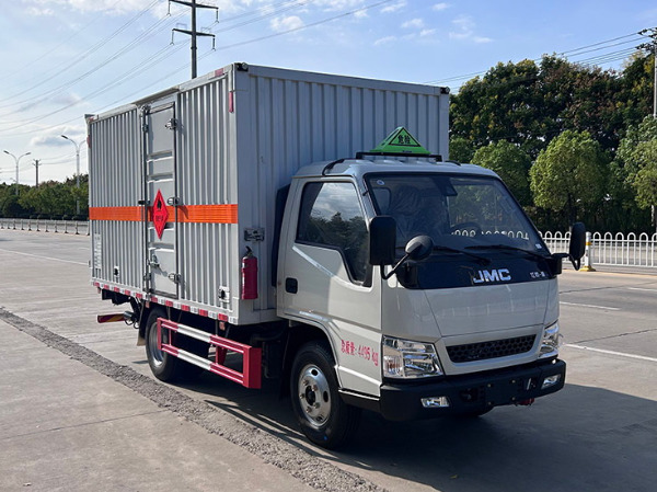 江鈴易燃液體廂式運輸車 江鈴易燃液體廂式運輸車