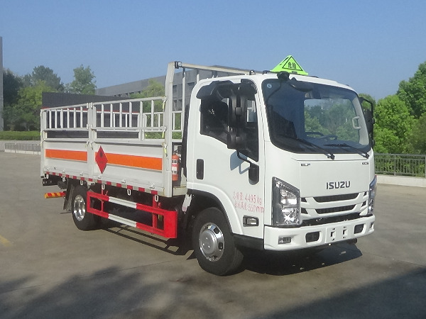 五十鈴氣瓶運輸車