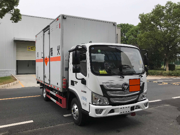歐馬可藍牌爆破器材運輸車