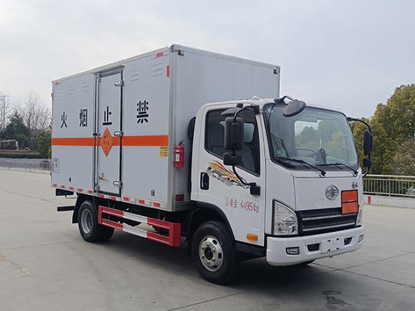 解放4米1爆破器材運輸車
