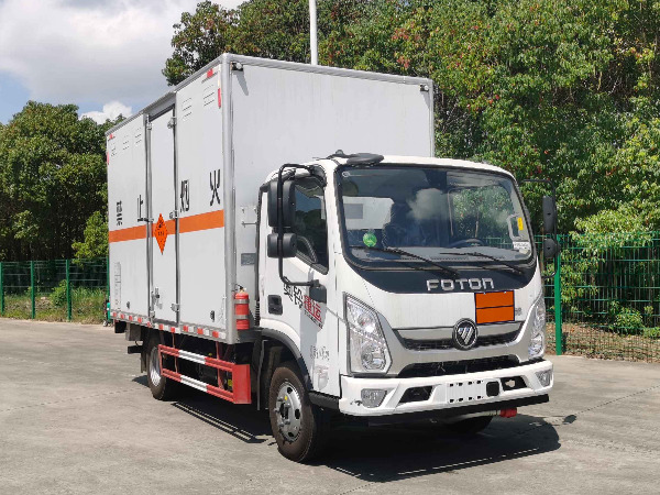 奧鈴藍牌煙花爆竹運輸車 奧鈴藍牌煙花爆竹運輸車
